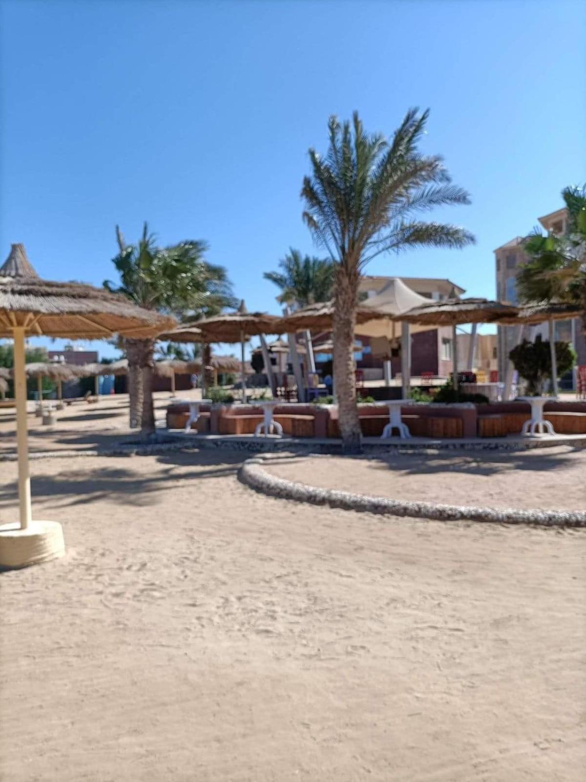 Tony'S Privy Beds By Red Sea Appartement Hurghada Buitenkant foto